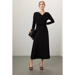 Fifteen Twenty
Cross Front Midi Dress 💖